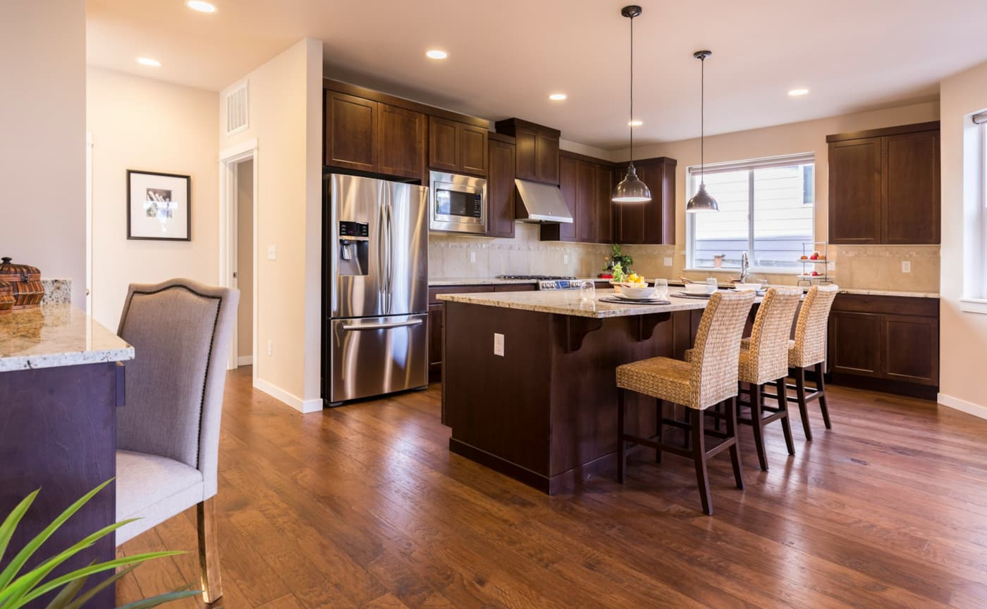 Existing-Home Sales Dip Due to Lagging Inventory